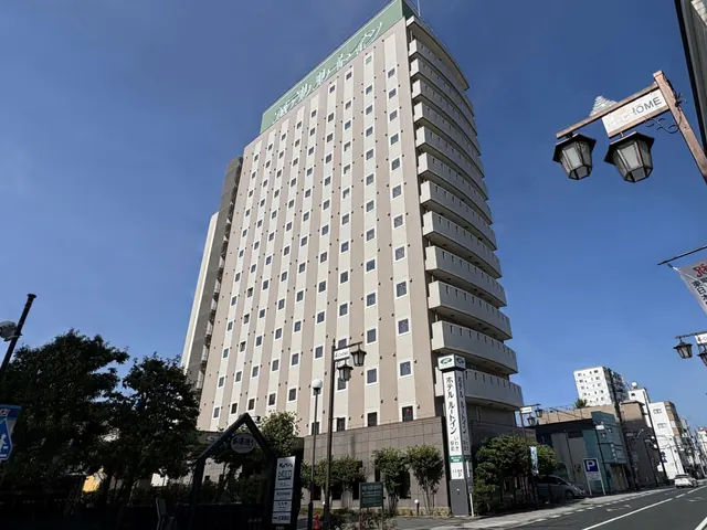 ホテルルートインいわき駅前の外観